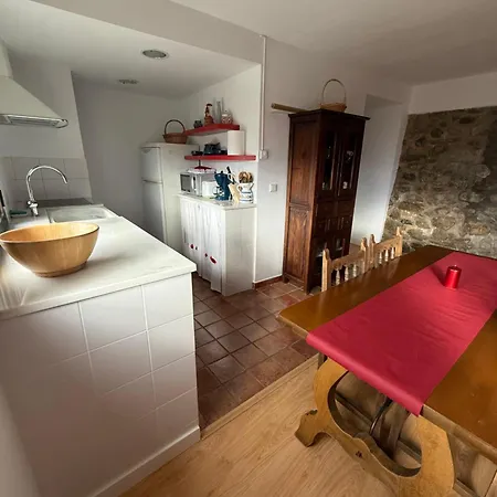 Borda Mateo בית נופש Eresue